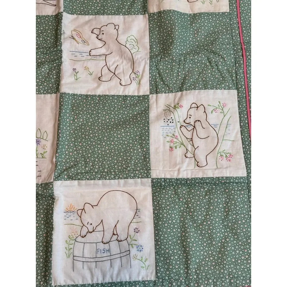 Handmade VTG Green & White Baby Crib Quilt Nursery Blanket Embroidered Bears
